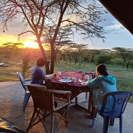 Bed and Breakfast Maasai Mara Safari Camp In Kenya Sekenani Exterior foto
